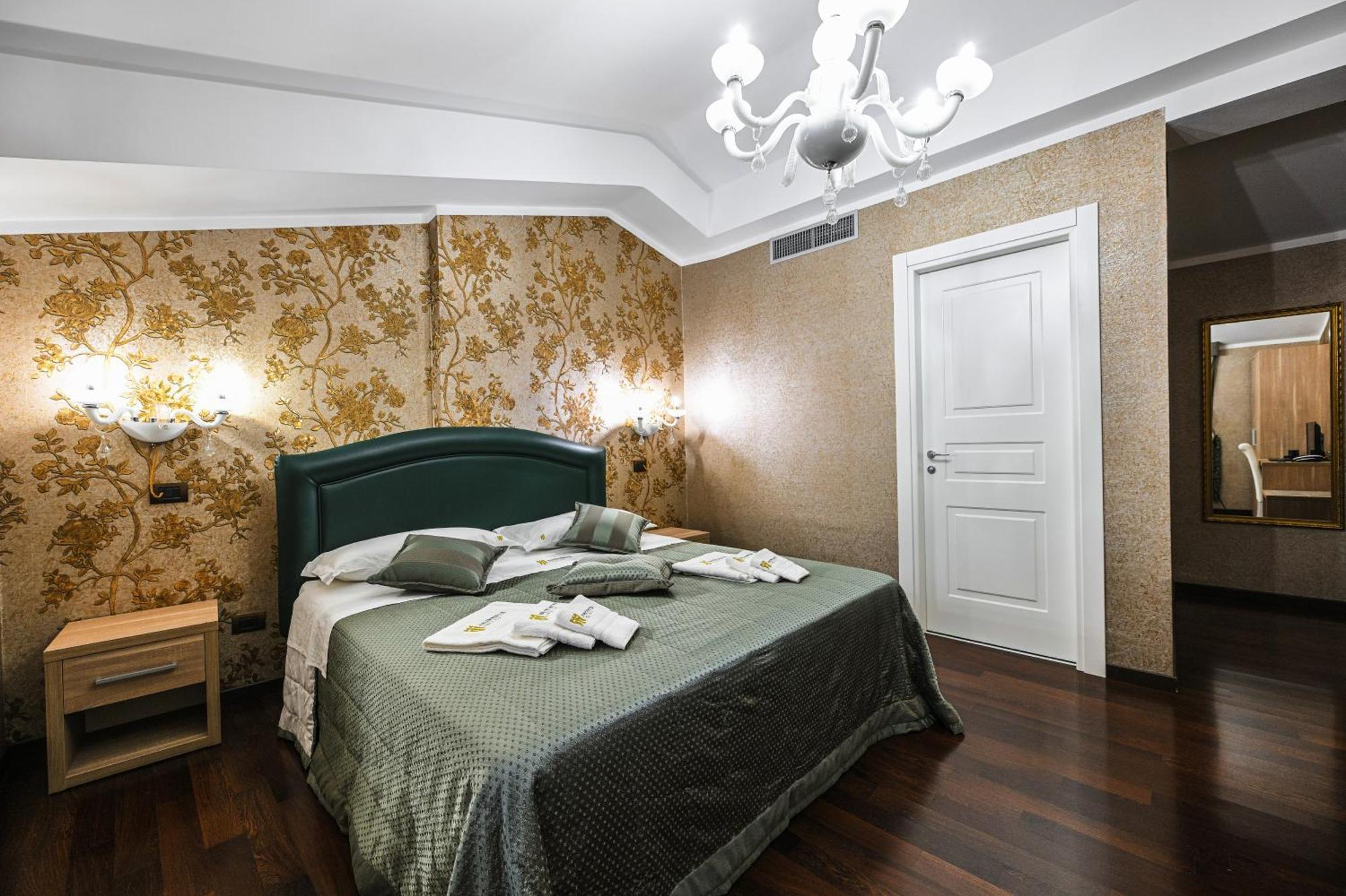 Hotel Mastrodattia Celano Buitenkant foto